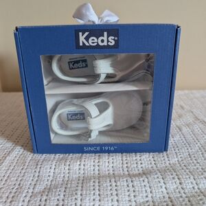 Keds Baby Walker Shoes in White